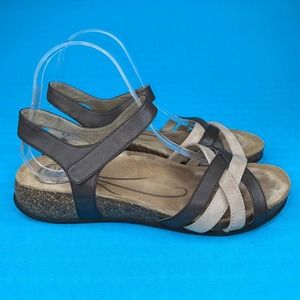 Abeo Women's Bridgette Brown Leather Strappy Sandal Size US 9.5
